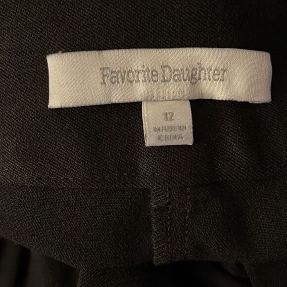 New Favorite Daughter Favorite Pants in Black - Picture 6 of 9